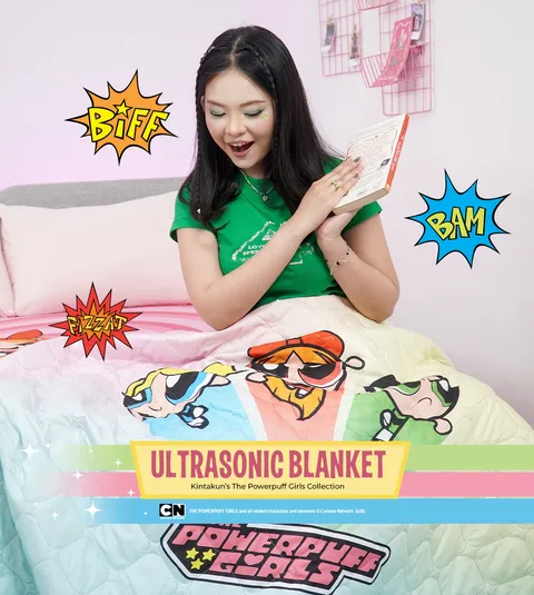 Kintakun D’LUXE The Powerpuff Girls Sprei Fitted 25 cm Multivariant - Kain Breathable & Anti Gerah dengan Extra Karet dan Tali Guling Terpasang