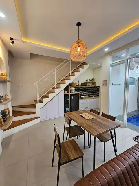 Dining area + Kitchen